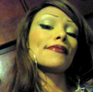 Meet your Posher, Alicia